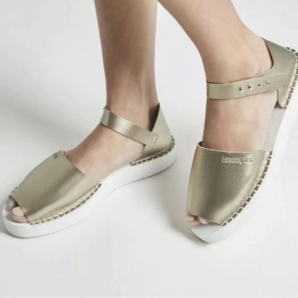Havaianas Gold Flatform Espadrille Ankle Strap Rubber Foam Peep Toe Sandal Sz 9 - Picture 12 of 12